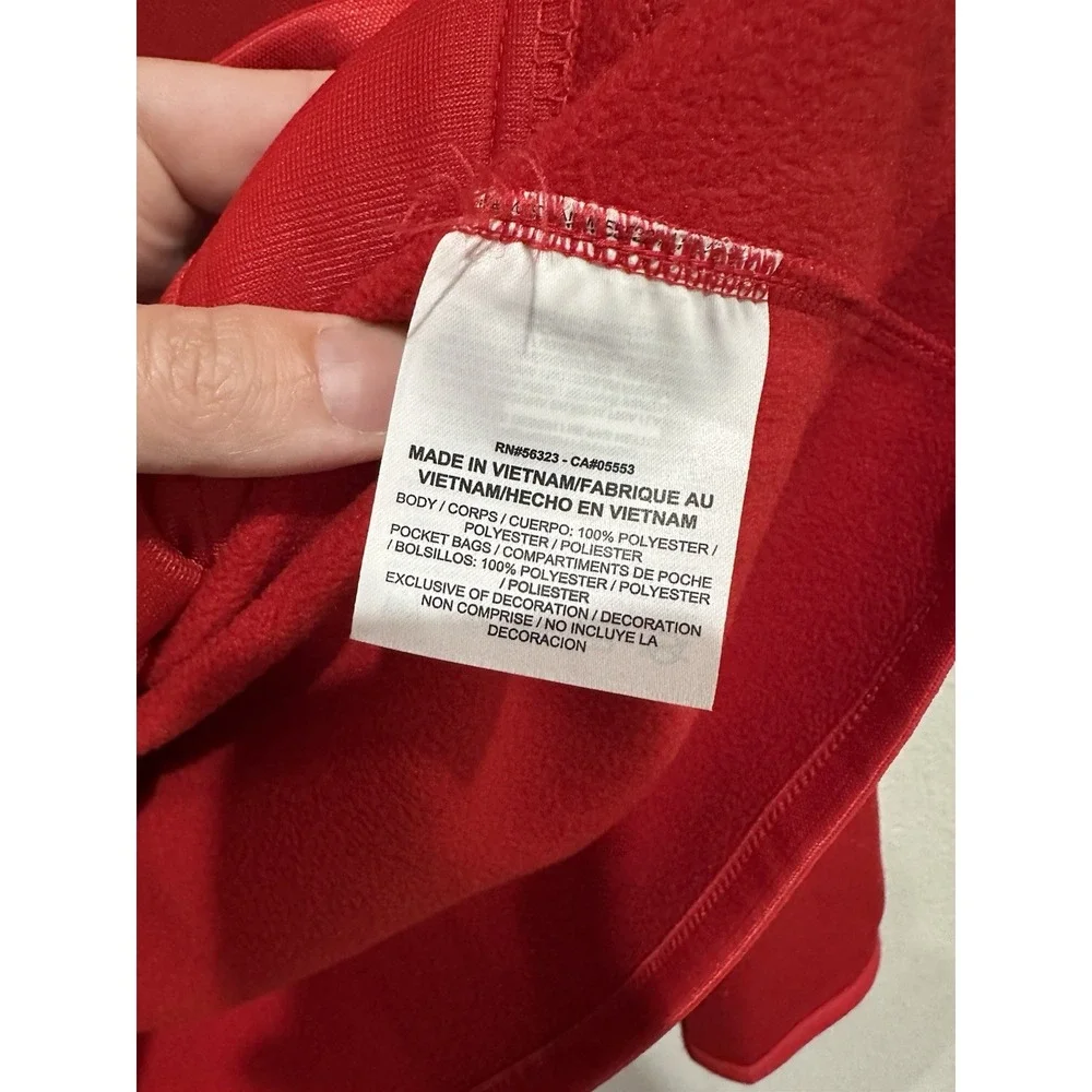 Nike‎ Winco Foods Portland  Open Large Red Therma-Fit Sweatshirt Womens